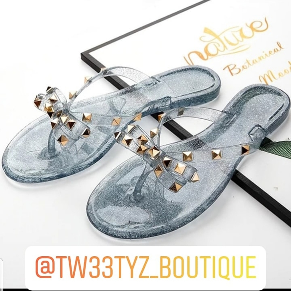 Women's Slides